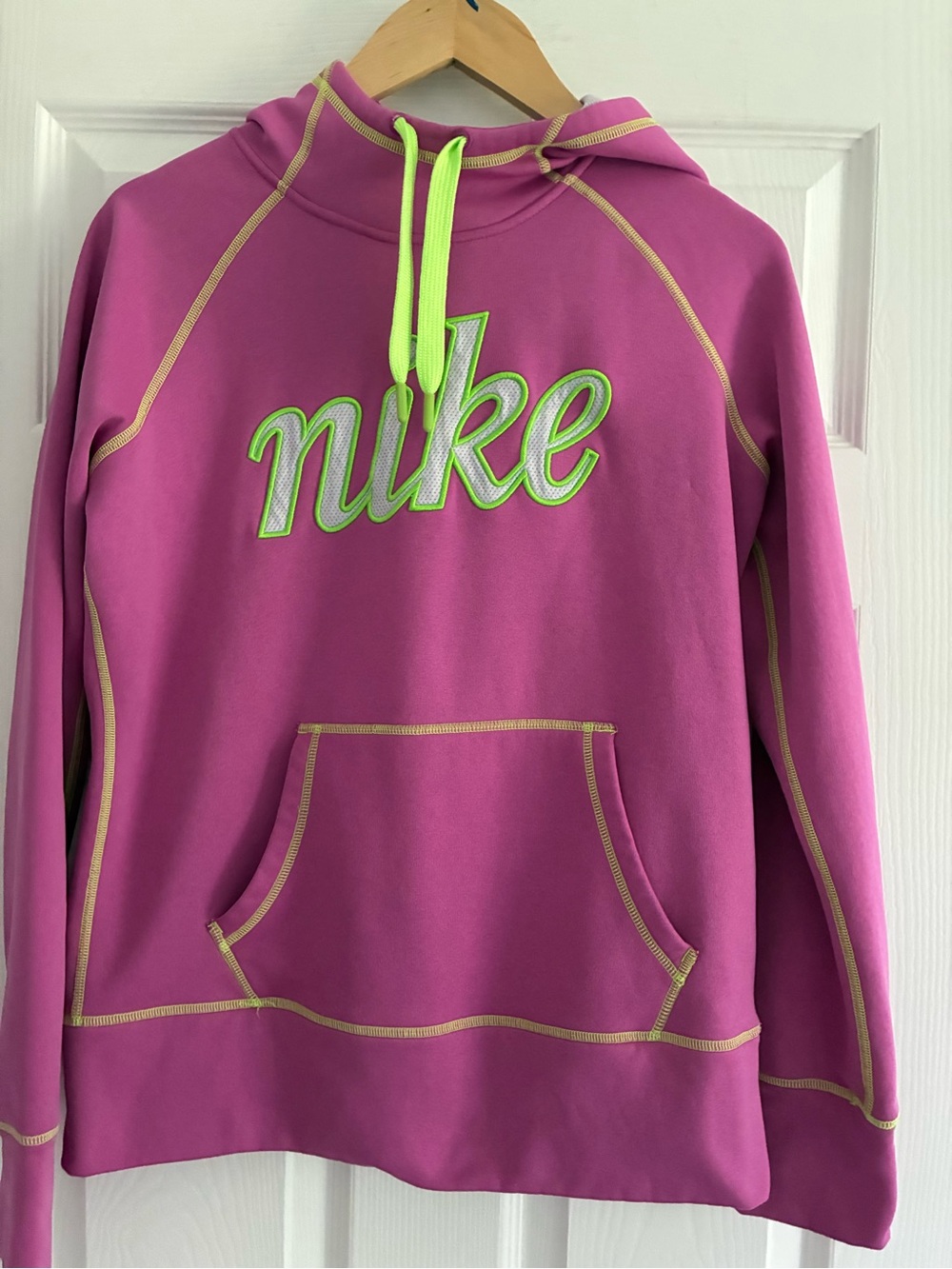 Nike Therma-Fit Script Pullover Hoodie Pink Neon Green Thumbholes Medium